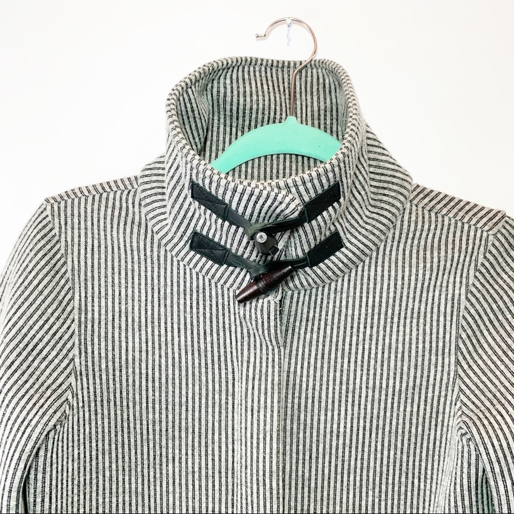Roots Canada long striped toggle funnel neck coat - Picture 4 of 9
